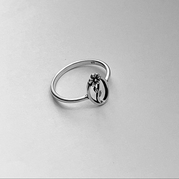Sterling Silver Single Flower Ring, Dainty Ring, Silver Ring, Boho Ring - Picture 12 of 13